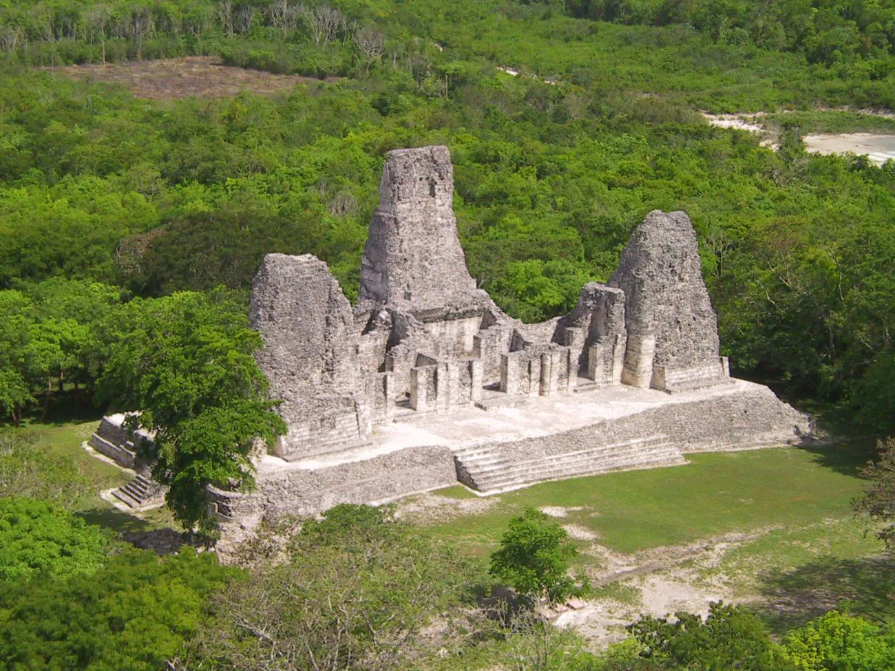 Xpujil — vista panorámica destacada