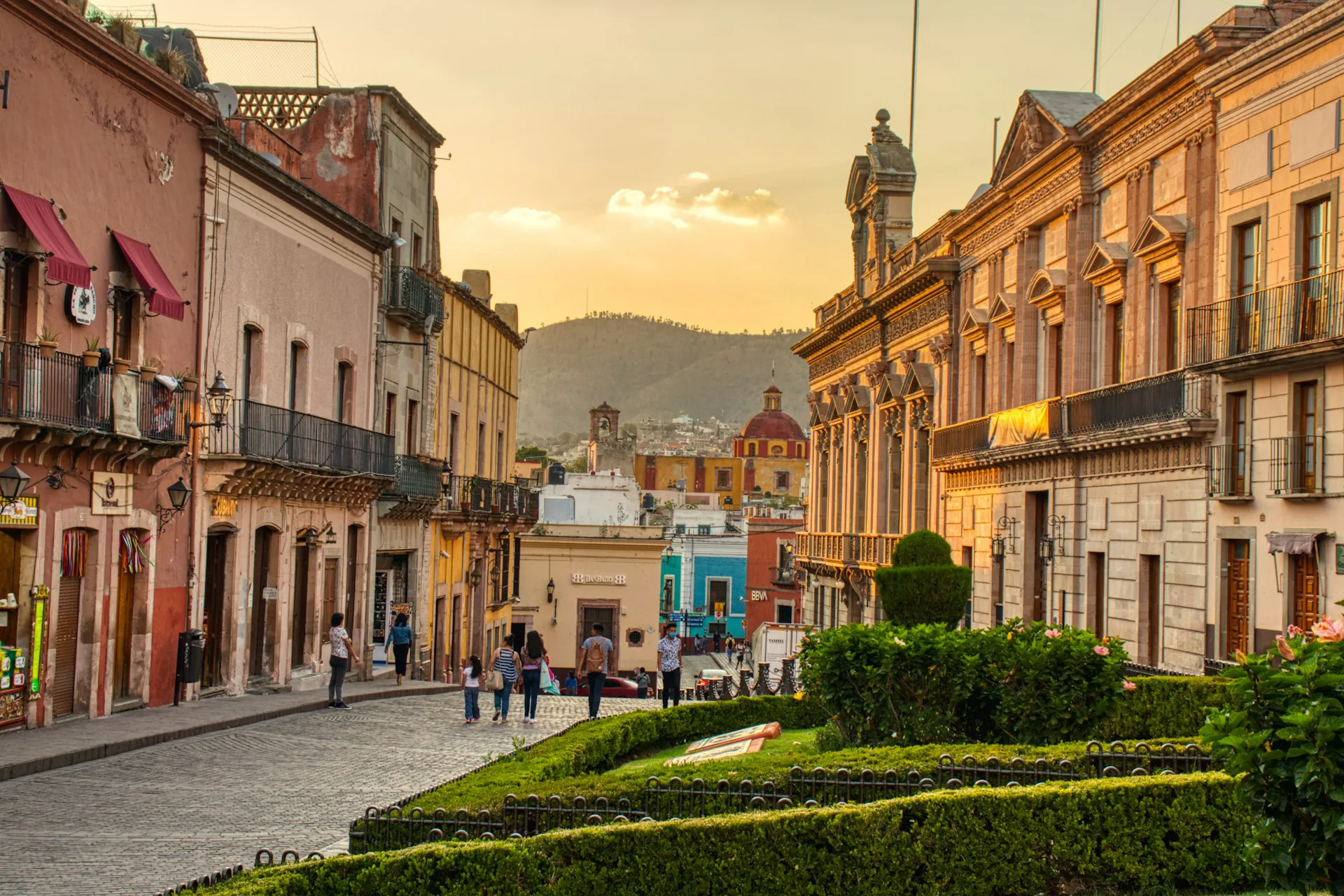 León — foto 3