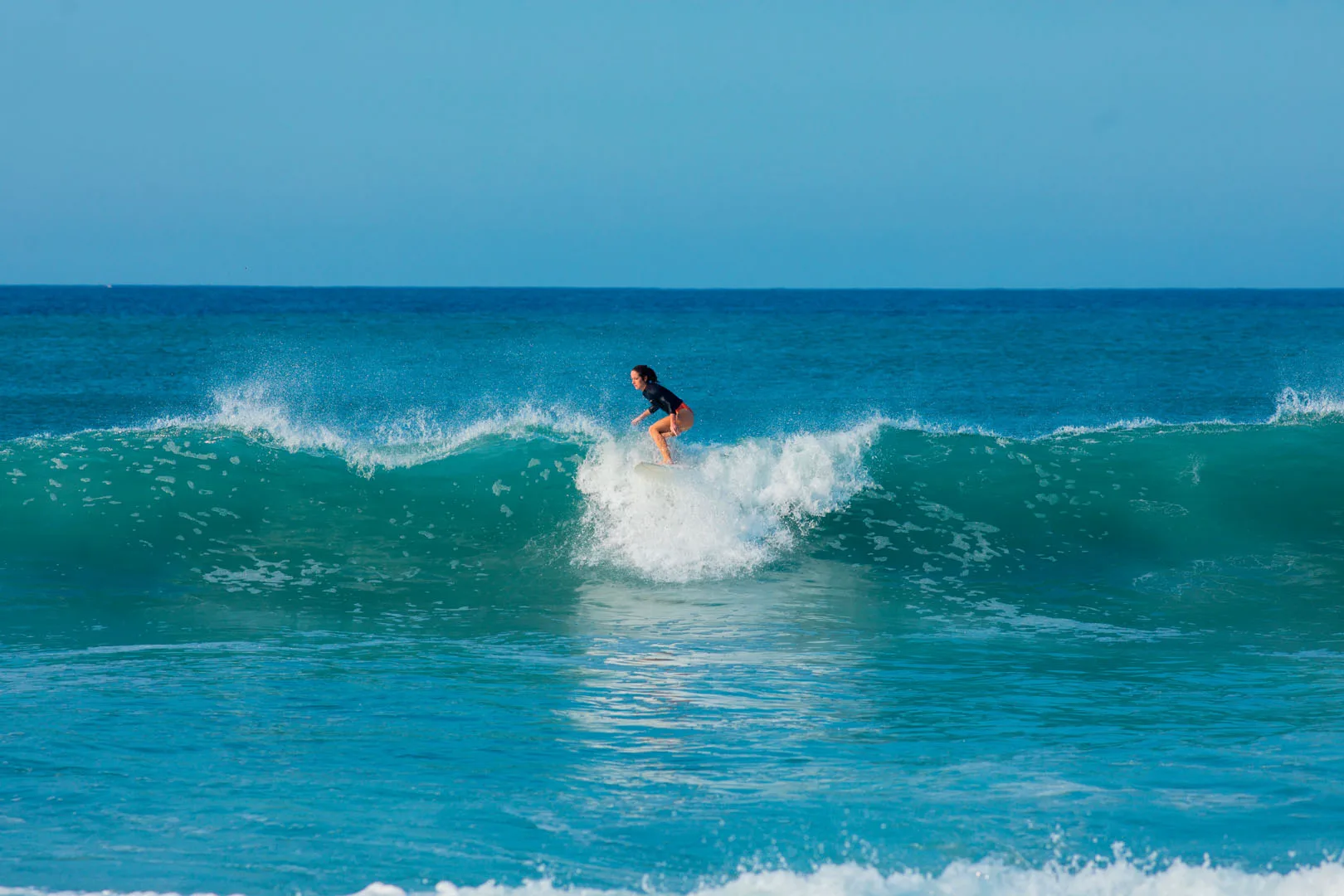 Nexpa — playa en Michoacán