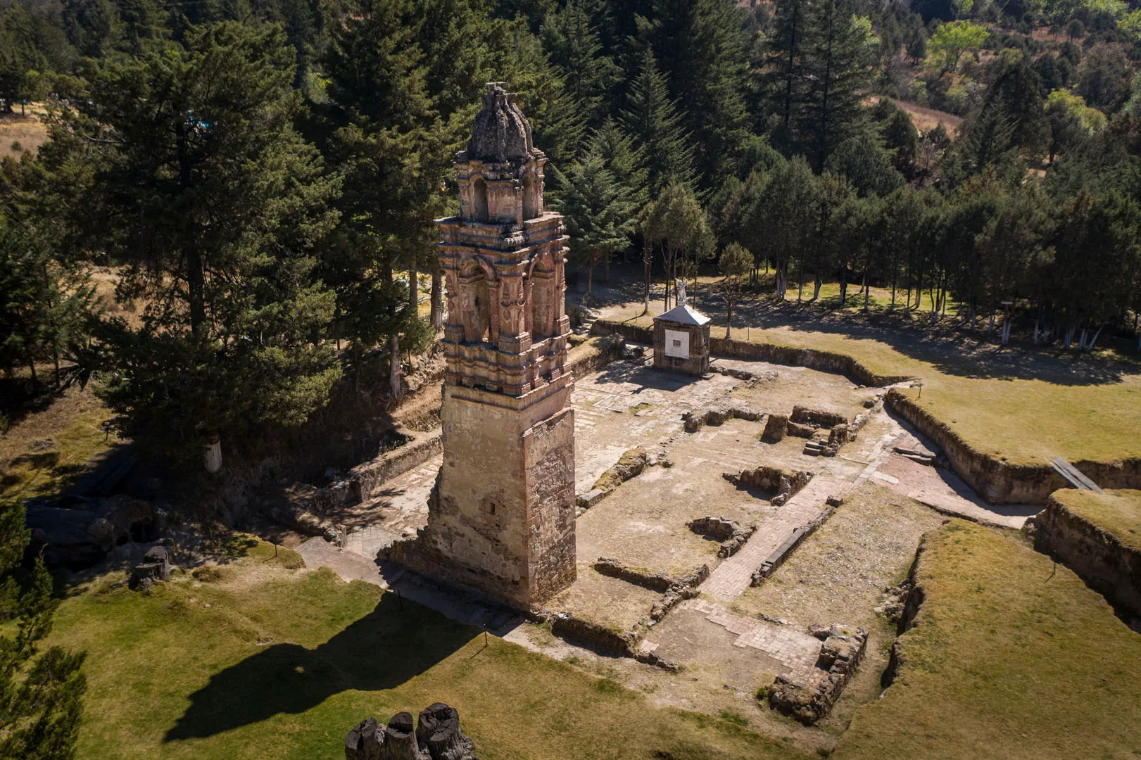 Ruta de los Pueblos Mágicos — ruta temática por Michoacán