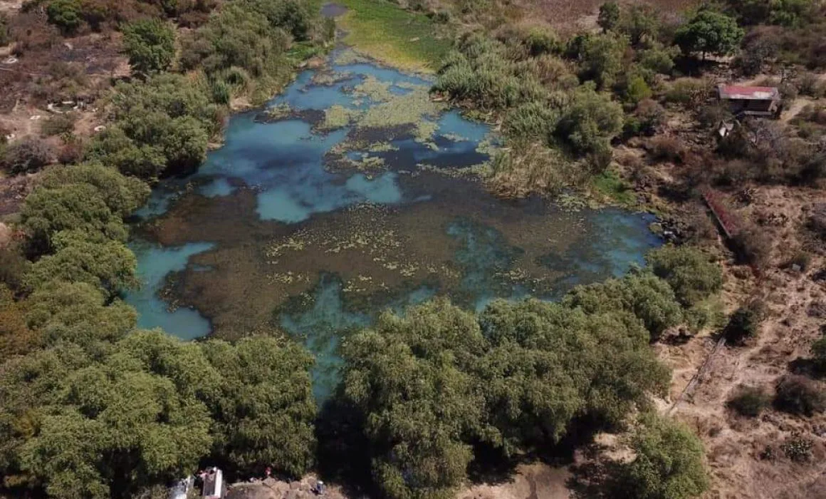 Manantiales de Cointzio — Aguas termales