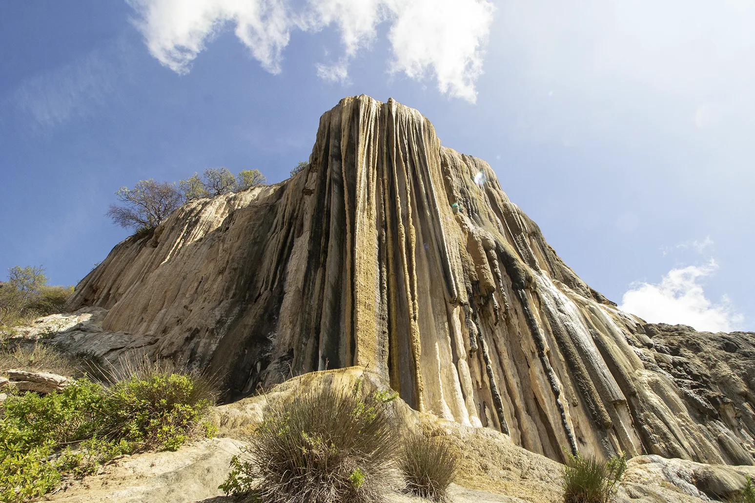 Hierve el Agua — Aguas termales