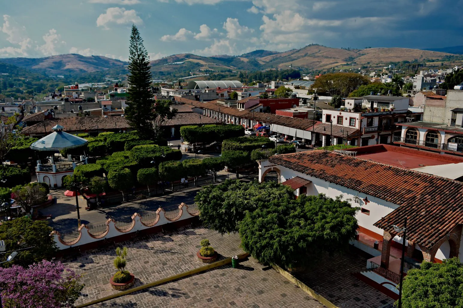 Tonatico — vista panorámica destacada